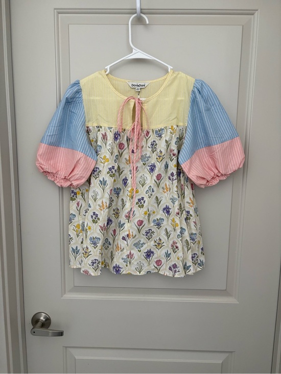 DAVI & DANI Tops - Davi & Dani Floral Patchwork Puff Sleeve Top - Yellow, Blue, Pink NWT Size S